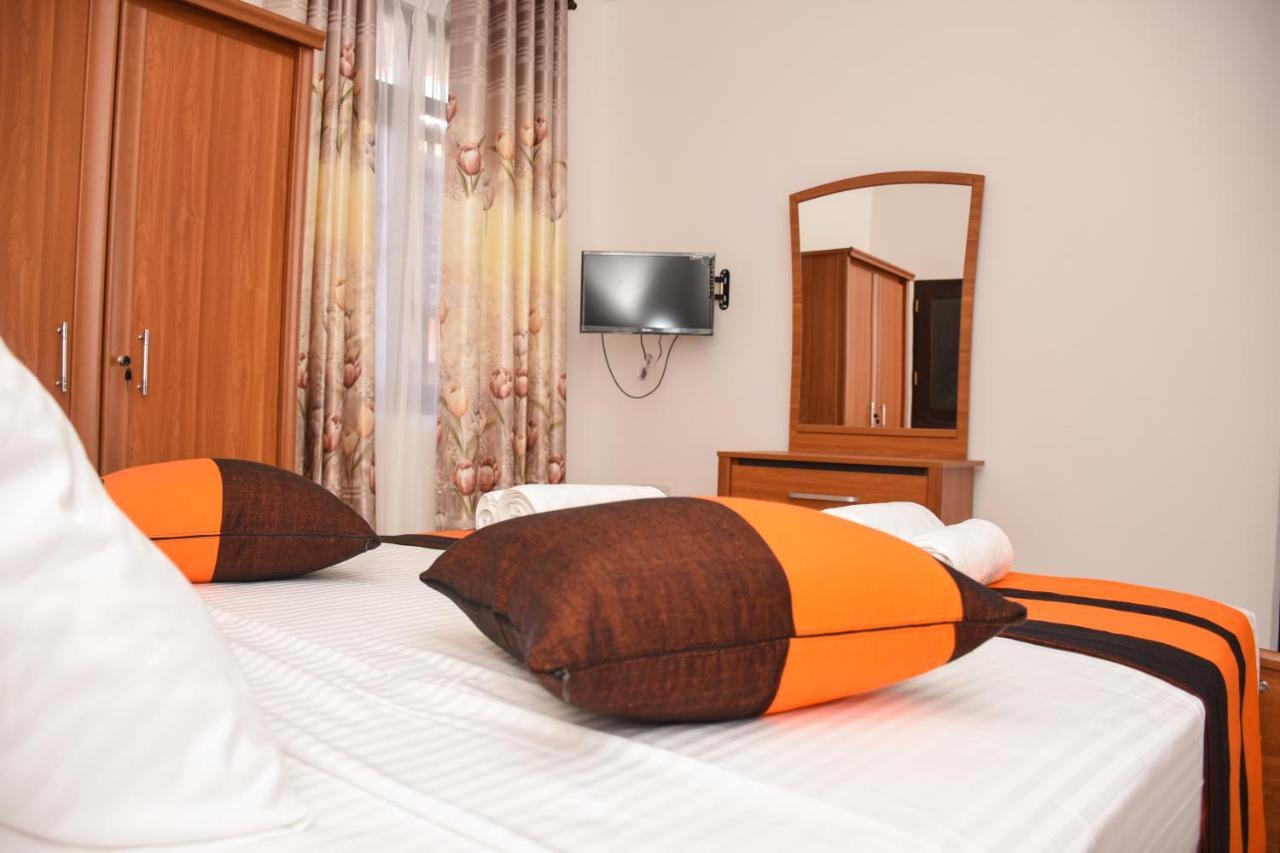 Aqua Glory Hotel Negombo Exterior foto